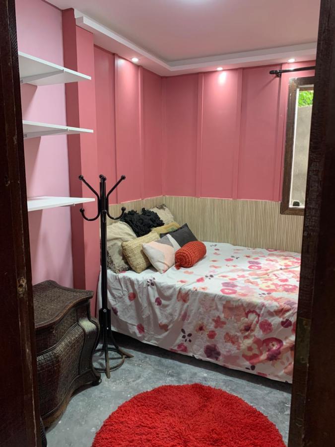 Casa de temporada 4 quartos sendo 2 suítes em Vilas do Atlântico - 200 m da praia e 6 km da capital Lauro de Freitas Exterior foto