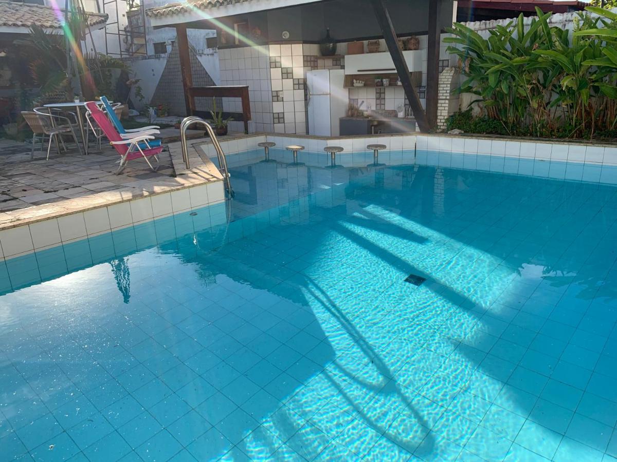 Casa de temporada 4 quartos sendo 2 suítes em Vilas do Atlântico - 200 m da praia e 6 km da capital Lauro de Freitas Exterior foto