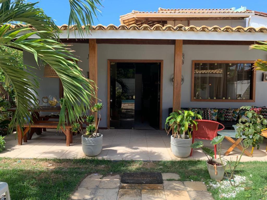 Casa de temporada 4 quartos sendo 2 suítes em Vilas do Atlântico - 200 m da praia e 6 km da capital Lauro de Freitas Exterior foto