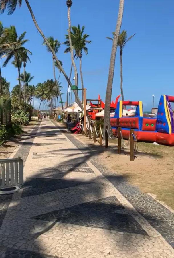 Casa de temporada 4 quartos sendo 2 suítes em Vilas do Atlântico - 200 m da praia e 6 km da capital Lauro de Freitas Exterior foto